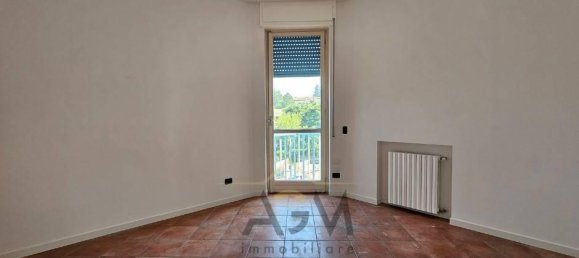 Квартира с 3 комнатами в Моццо, Италия № 25496 8