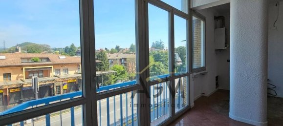 Квартира с 3 комнатами в Моццо, Италия № 25496 28