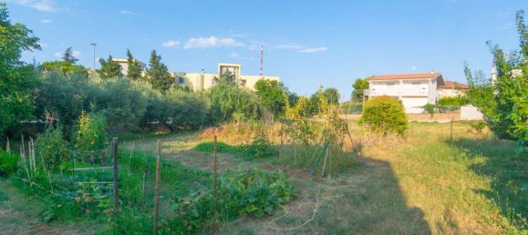 1-Zimmer Grundstück in Pescara, Italy, Nr. 266178 7