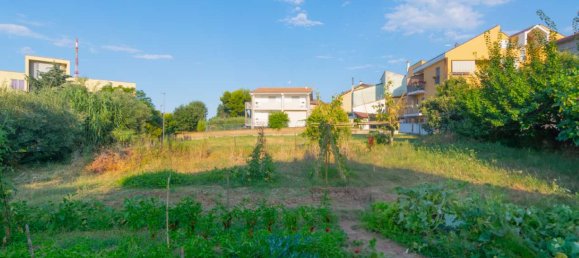 1-Zimmer Grundstück in Pescara, Italy, Nr. 266178 8