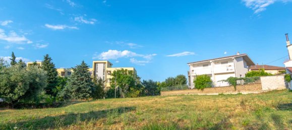 1-Zimmer Grundstück in Pescara, Italy, Nr. 266178 3