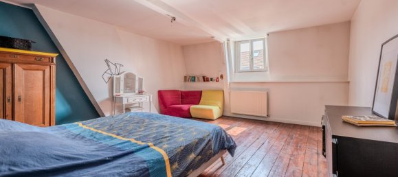 5 bedrooms House in Roubaix, France No. 256830 6