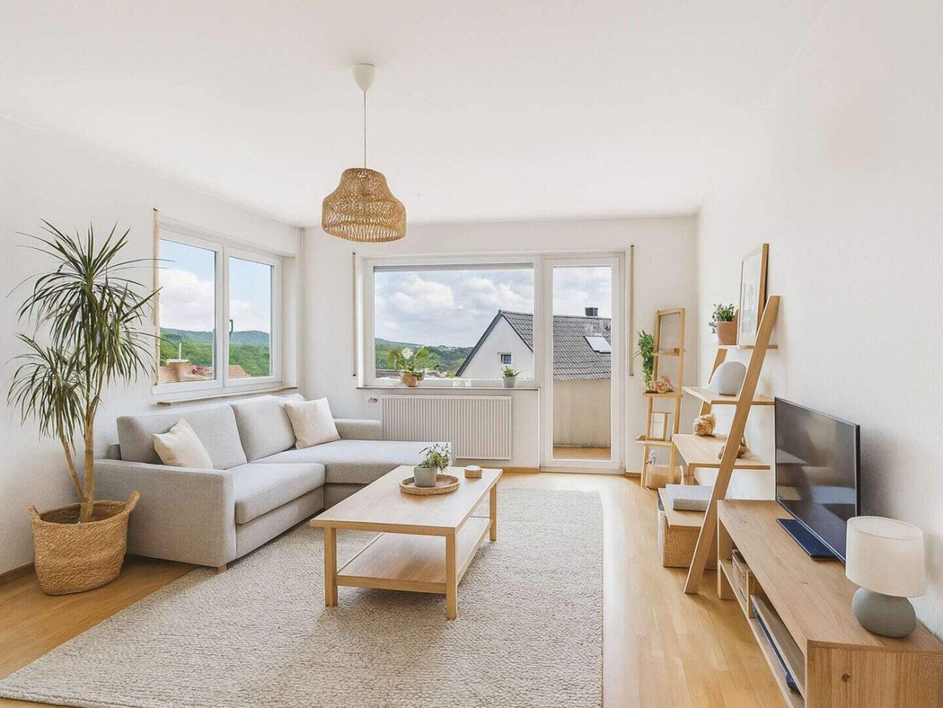 2 Schlafzimmer Wohnung in Stuttgart, Germany, Nr. 352183