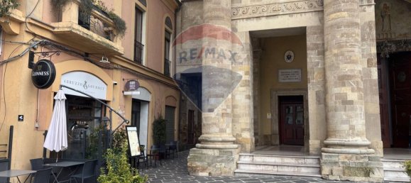 27m² Commercial property in Lanciano, Italy No. 41869 19