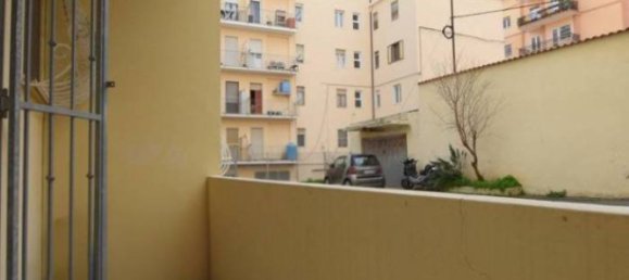 Apartamento de 2 dormitorios en Sassari, Italy No. 134076 12