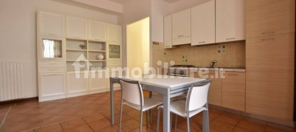 Apartamento de 2 dormitorios en Sassari, Italy No. 134076 3
