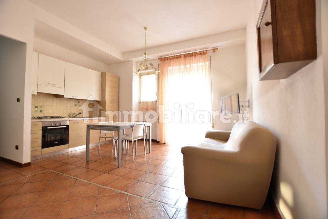 Apartamento de 2 dormitorios en Sassari, Italy No. 134076