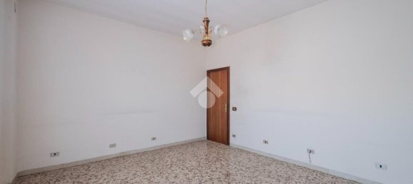 4 bedrooms Apartment in Carpi, Italy No. 358341 15