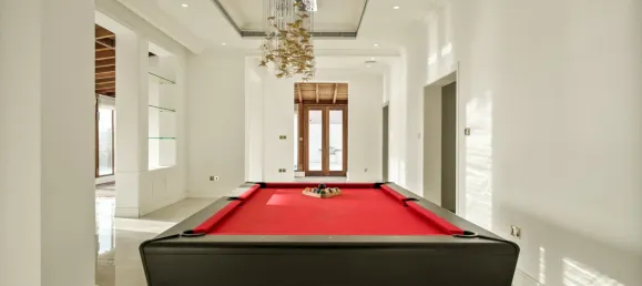 5 bedrooms Villa in Palm Jumeirah, UAE No. 106010 15