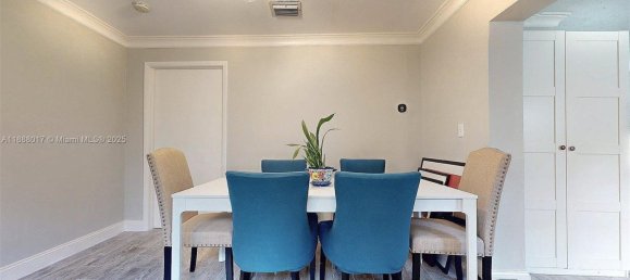 4 dormitorios villa en venta en Miami, Miami-Dade, Florida, USA № 614160 17