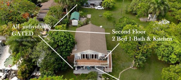 4 dormitorios villa en venta en Miami, Miami-Dade, Florida, USA № 614160 3