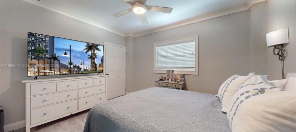4 dormitorios villa en venta en Miami, Miami-Dade, Florida, USA № 614160 13