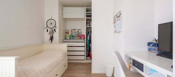 3 Schlafzimmer Wohnung in Bezons, France, Nr. 149902 5