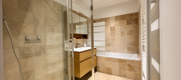 Villa de 5 dormitorios en Lorgues, France No. 332988 15