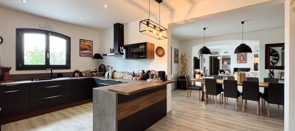 Villa de 5 dormitorios en Lorgues, France No. 332988 10