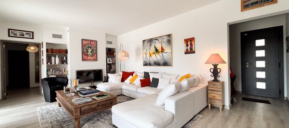 Villa de 5 dormitorios en Lorgues, France No. 332988 8