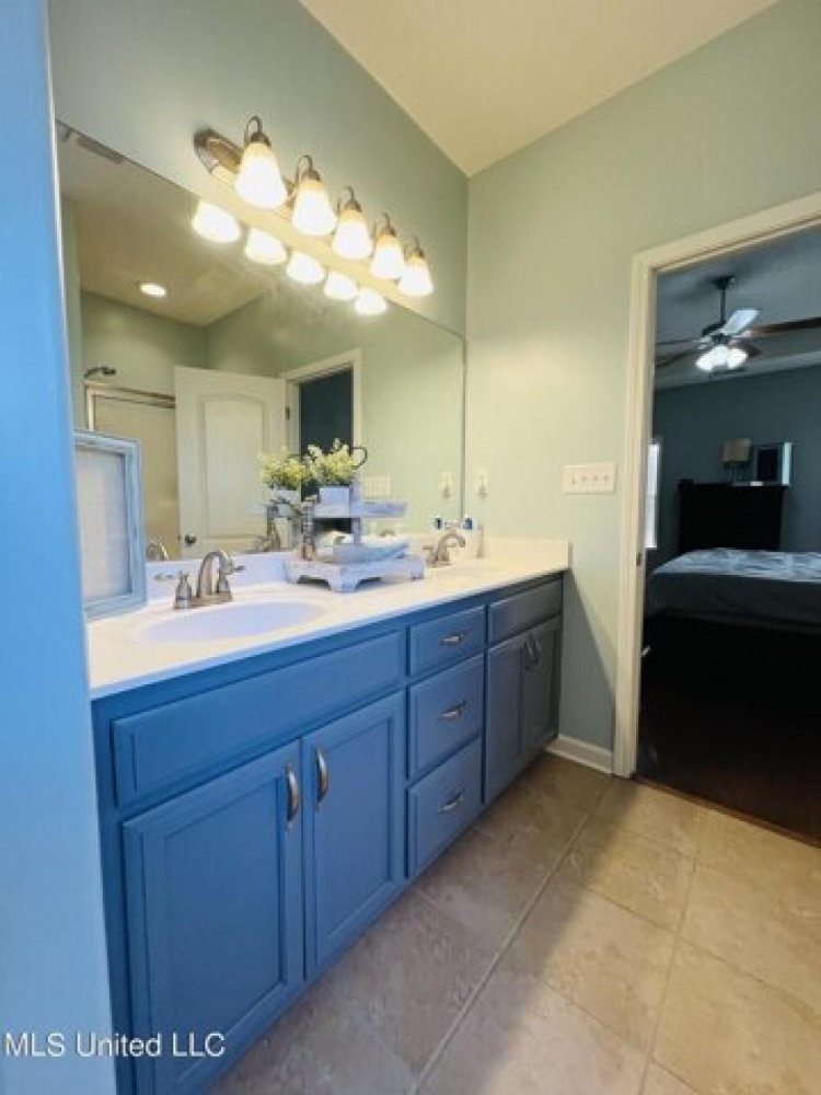 4 bedrooms House in Nesbit, USA No. 379084