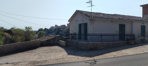 3 bedrooms House in Modica, Italy No. 340796 17