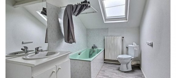 2 bedrooms House in Vennecy, France No. 217045 19