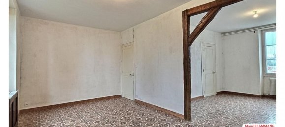 2 bedrooms House in Vennecy, France No. 217045 4