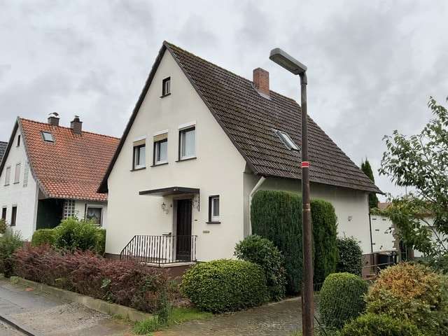 4 rooms House in Northeim, Germany No. 207917