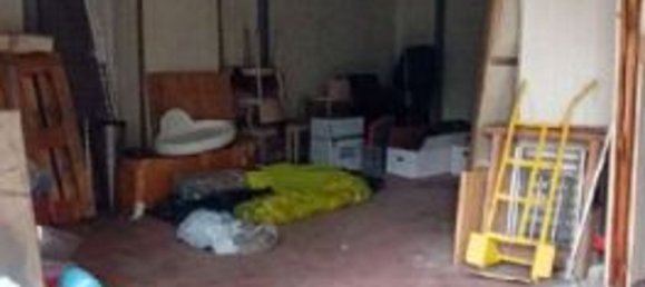 169m² Commercial property in Peschiera Borromeo, Italy No. 274307 4