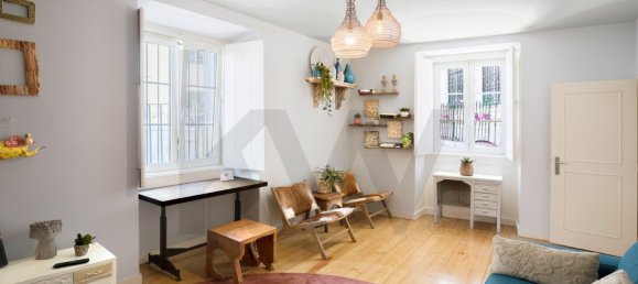 3 bedrooms Apartment in Lisbon, Portugal No. 190231 2