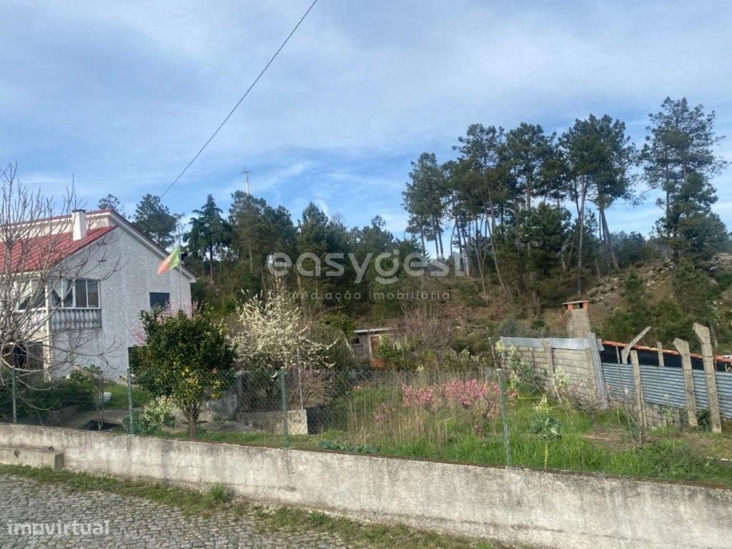 560m² Land in Viseu, Portugal No. 68570