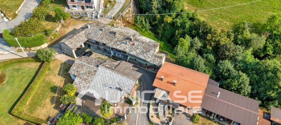 6 rooms House in Bagnolo Piemonte, Italy No. 273781 3