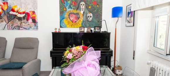 4 bedrooms Apartment in Rome, Italy No. 355949 5