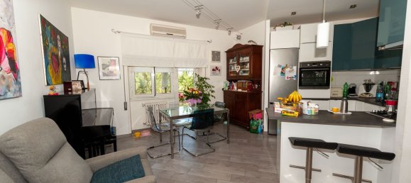 4 bedrooms Apartment in Rome, Italy No. 355949 34