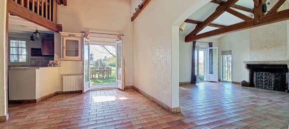 3 bedrooms House in Vienne, France No. 191547 4