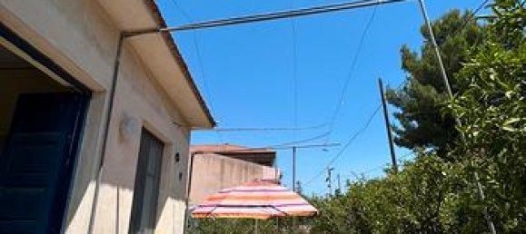 Дом с 3 комнатами в Катания, Италия № 260378 5