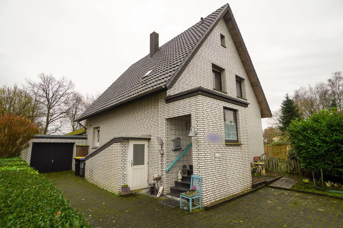 4 bedrooms Townhouse in Gutersloh, Germany No. 29398