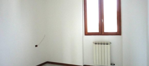 4 rooms Apartment in Pozzuolo Martesana, Italy No. 117109 12