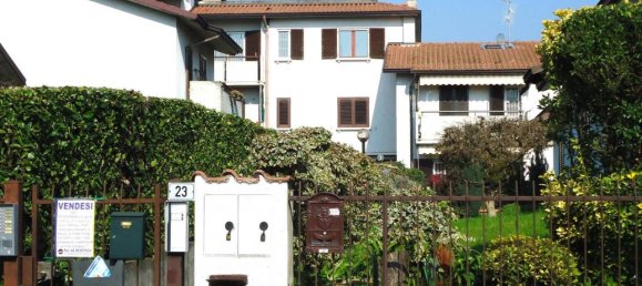 4 rooms Apartment in Pozzuolo Martesana, Italy No. 117109 30