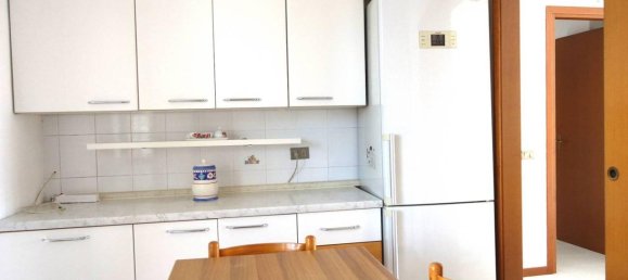 4 rooms Apartment in Pozzuolo Martesana, Italy No. 117109 7
