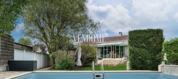 3 bedrooms House in Senantes, France No. 92566 27