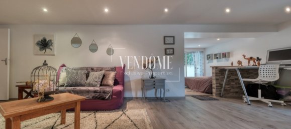 3 bedrooms House in Senantes, France No. 92566 25