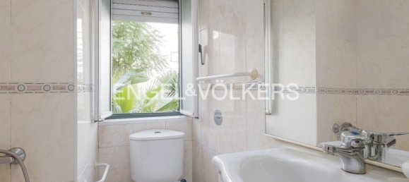 Studio in Lisbon, Portugal No. 14572 28