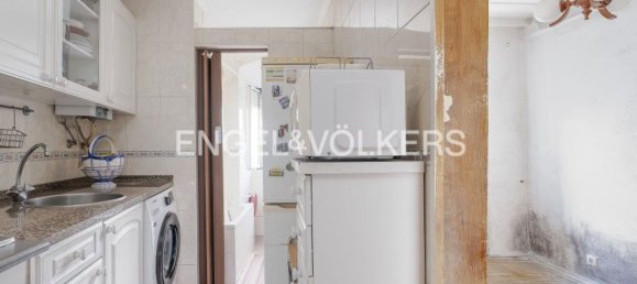 Studio in Lisbon, Portugal No. 14572 24