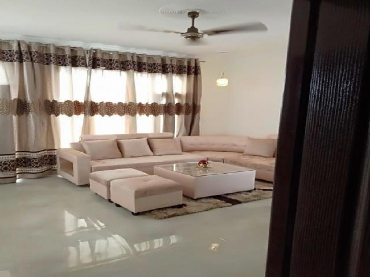 3 bedrooms House in Mohali, India No. 22154