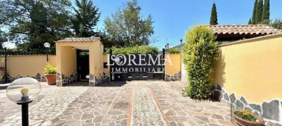 Villa de 3 dormitorios en Rome, Italy No. 274811 4