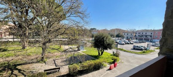 Дом с 5 комнатами в Альфонсине, Италия № 12710 12