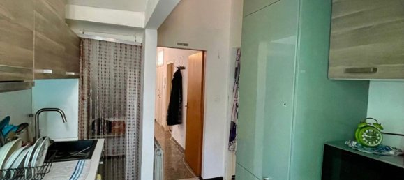 Дом с 5 комнатами в Альфонсине, Италия № 12710 4