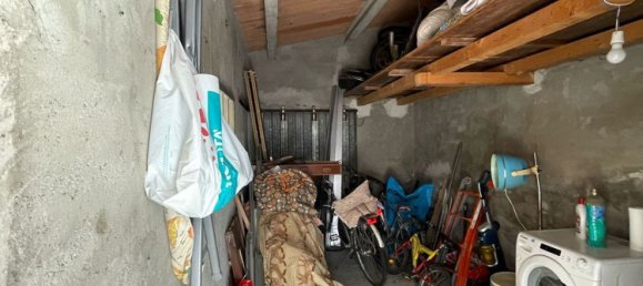 Дом с 5 комнатами в Альфонсине, Италия № 12710 17