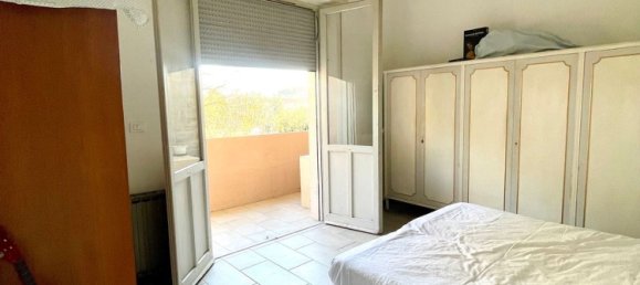 Дом с 5 комнатами в Альфонсине, Италия № 12710 9