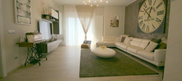 4 rooms Penthouse in Rho, Italy No. 135187 7