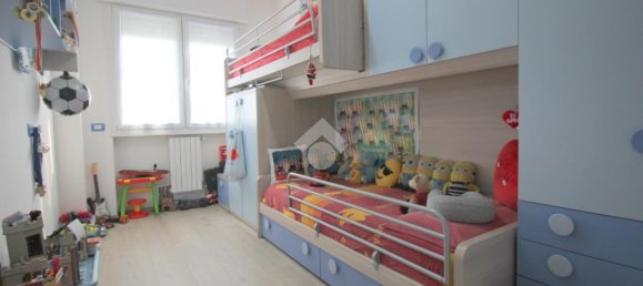 4 rooms Penthouse in Rho, Italy No. 135187 18