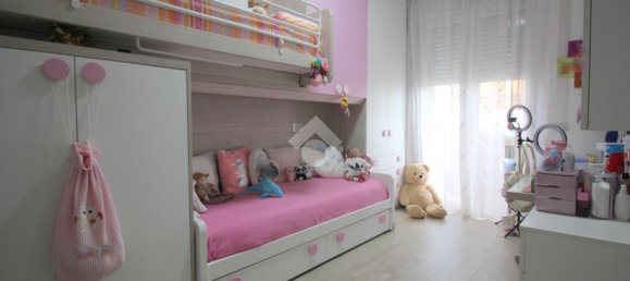 4 rooms Penthouse in Rho, Italy No. 135187 19